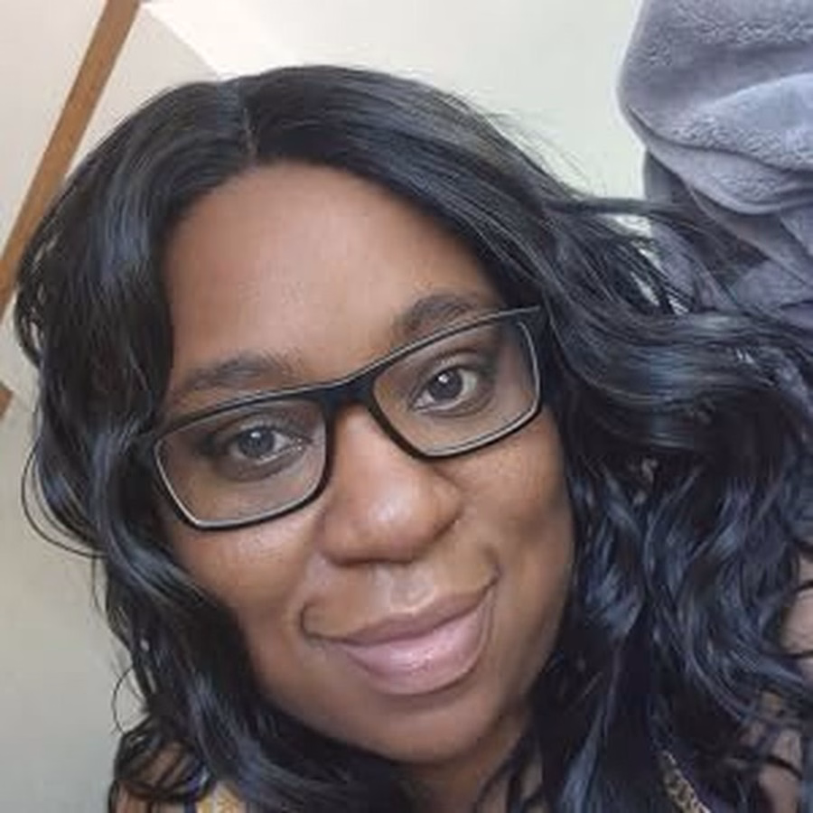 Marsha Simon, author of Chloe The Detective. The Case Of The Upset Tooth